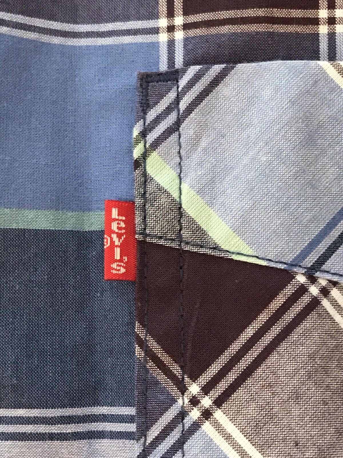 Levis Short Sleeve Windowpane Plaid Button Shirt Mens Large Pocket Blue Grunge