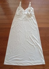 Vintage Komar Cream Full Slip Gown Lingerie Nylon Size 38 1960s Pinup