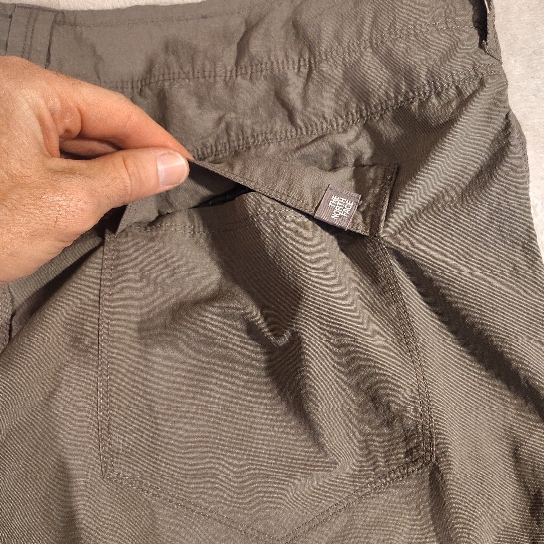 North Face Shorts Men's 34 Outdoors Hiking Flap 6 Pocket Lightweight Beige Cargo thumbnail 14