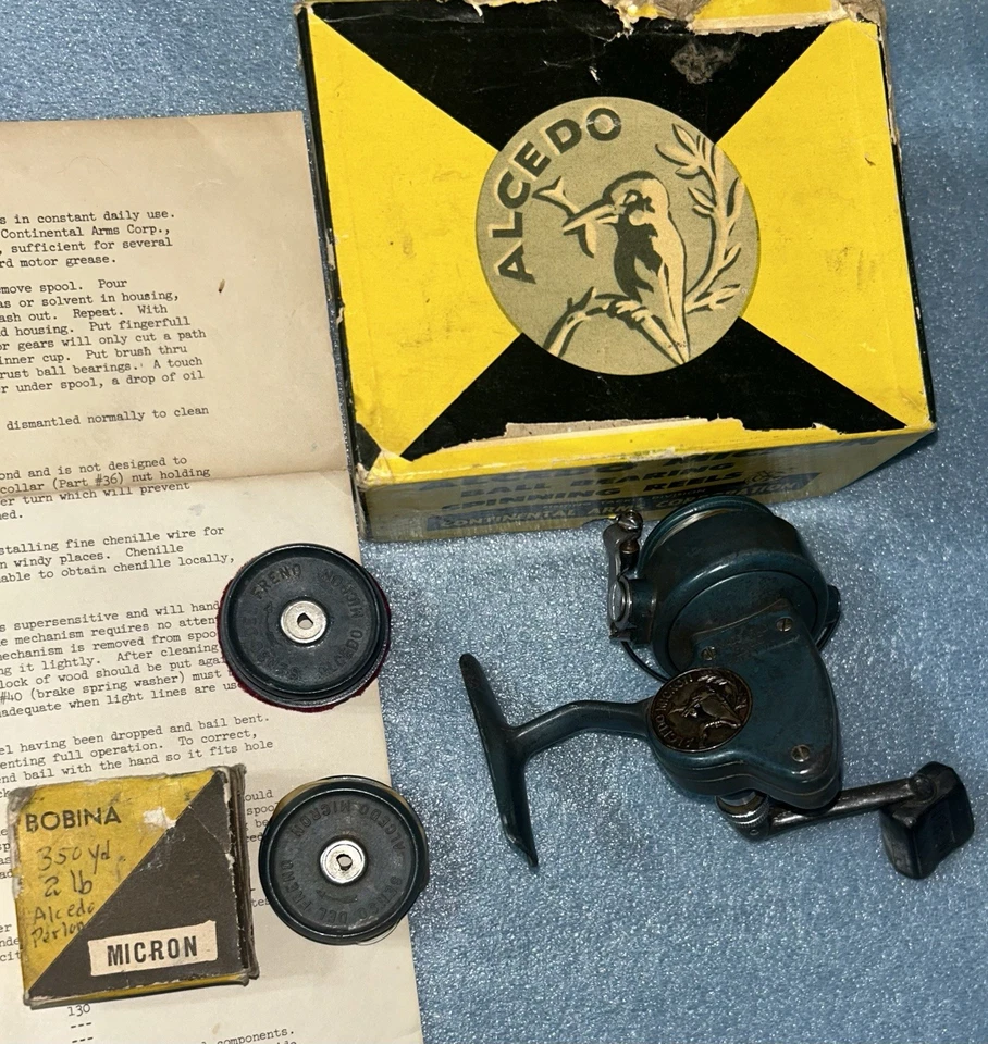 Редкая/винтажная рыболовная катушка Alcedo Micron. Сделано в Италии, с коробкой и бумажным товаром - Изображение 3 из 4