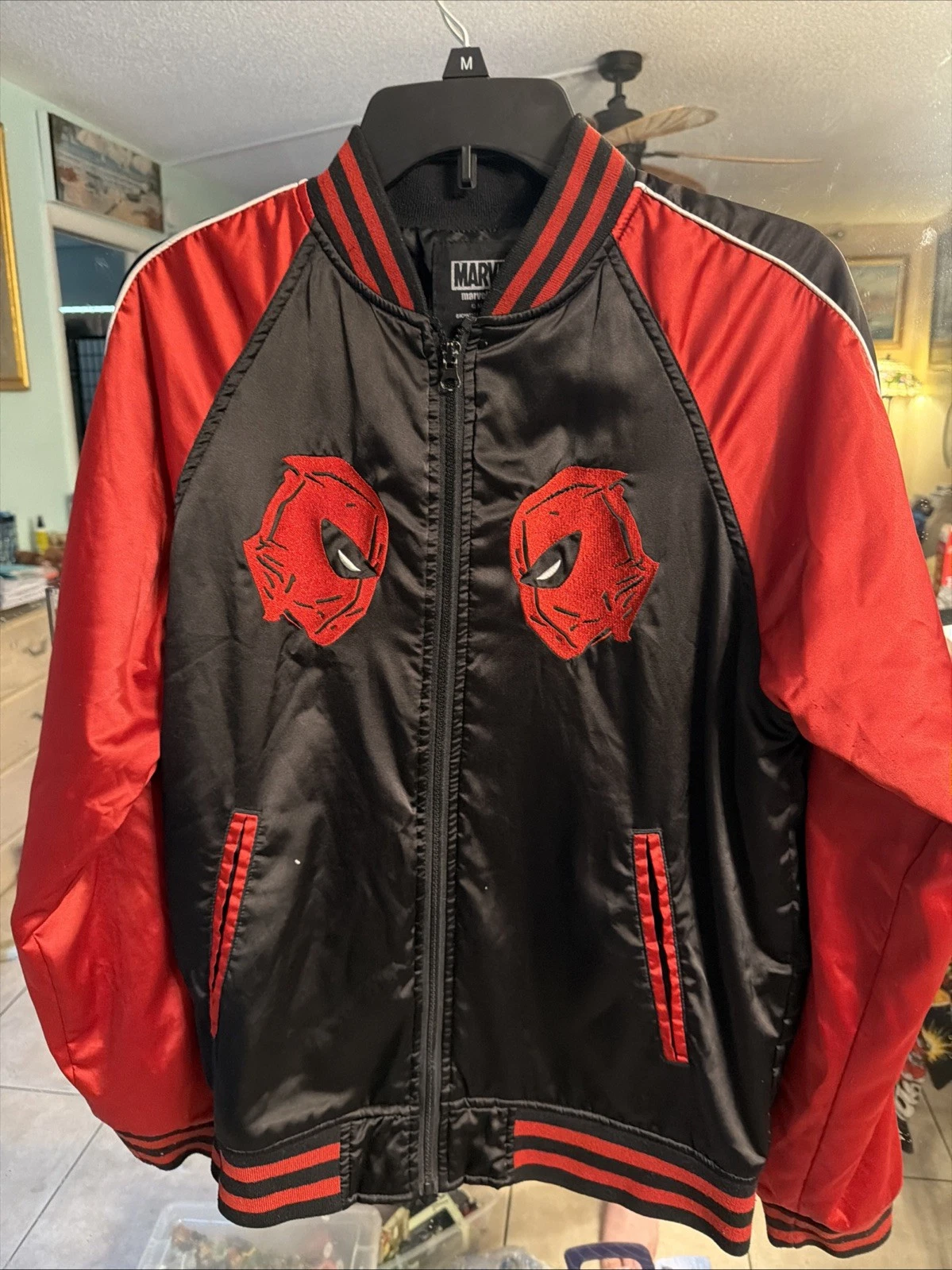 Marvel Deadpool Embroidered varsity style jacket Satin Size M
