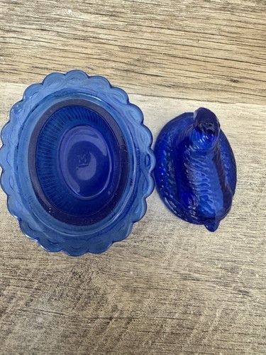 Mosser Miniature Cobalt Blue Glass Lamb Lidded Dish Salt Cellar - Picture 5 of 12
