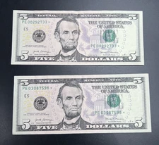 Lot Of 2 2017 A $5 * Star FRN Five Dollar Bills VF Circ Notes #598
