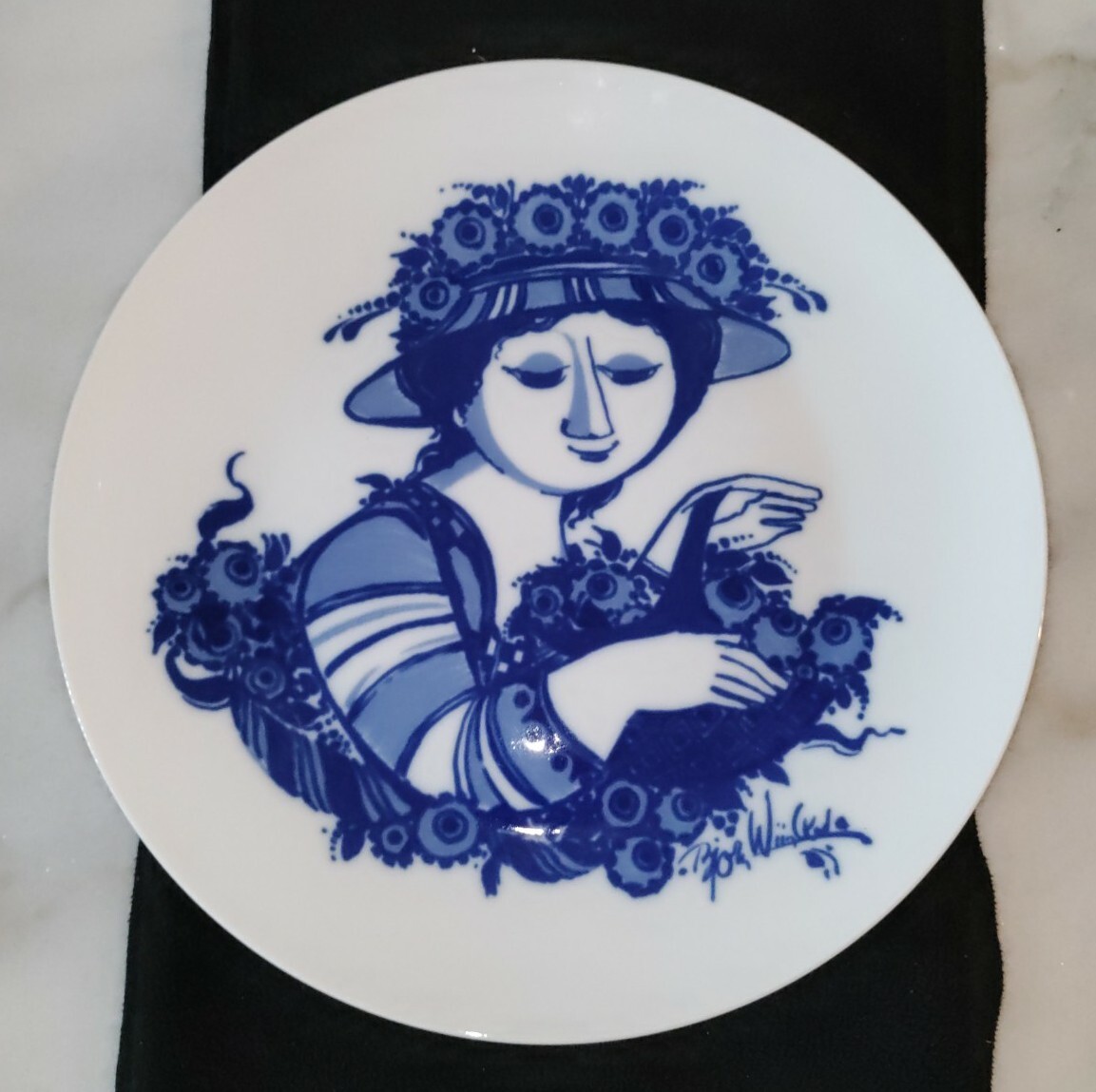 Bjørn Wiinblad ROSENTHAL STUDIO LINIE ART Wall Plate Lady in Blue