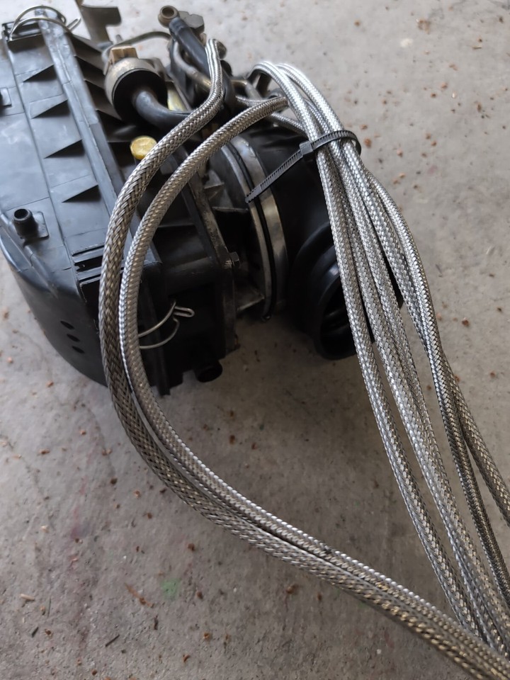 VW CABRIOLET RABBIT GTI MK1 JETTA OEM BOSCH FUEL DISTRIBUTOR AIR FLOW