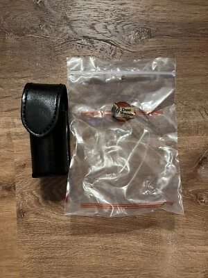 DON HUME Mace holder