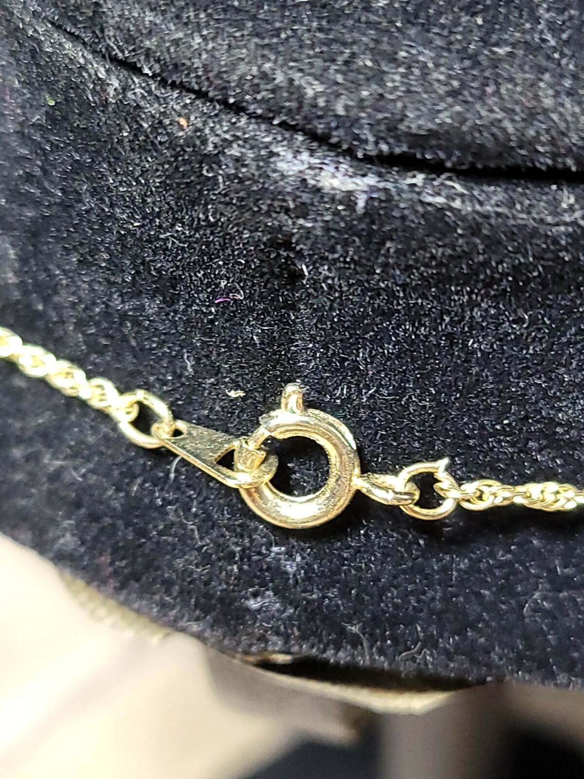 Triangular Crystals in Square Pendant Shape Neckl… - image 7