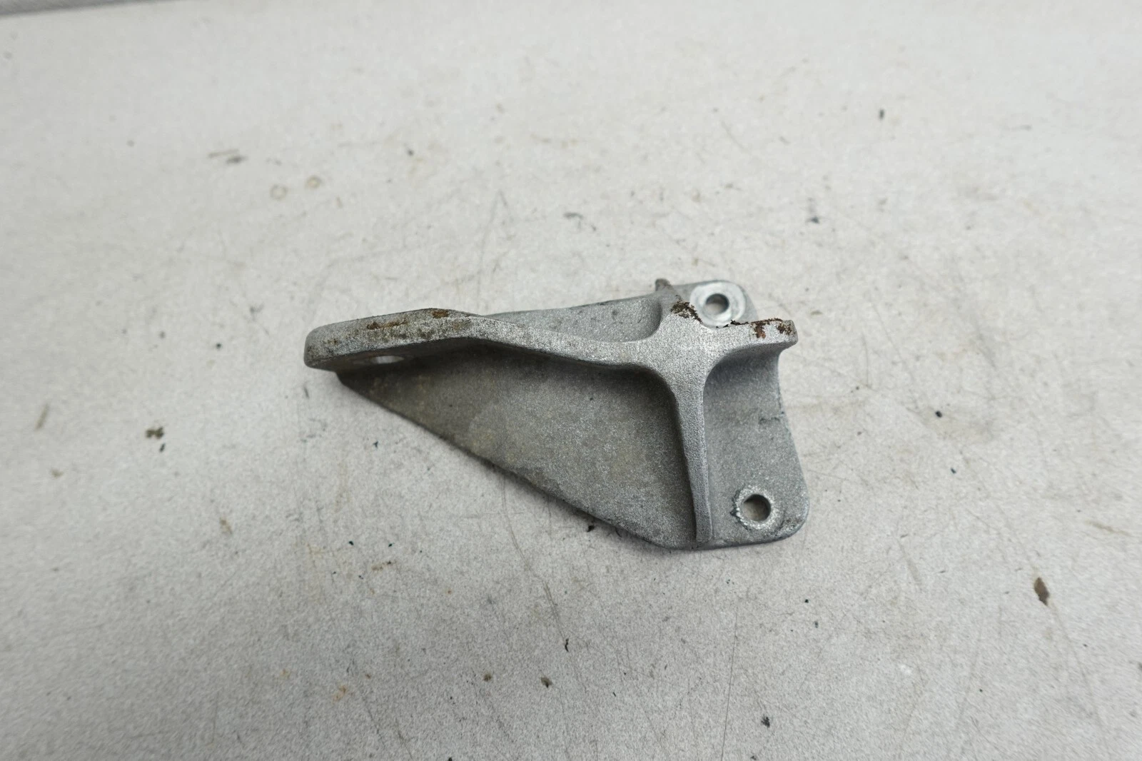 1999 Z 570 Arctic Cat OEM Right Rear Engine Motor Mount Support Bracket Brace
