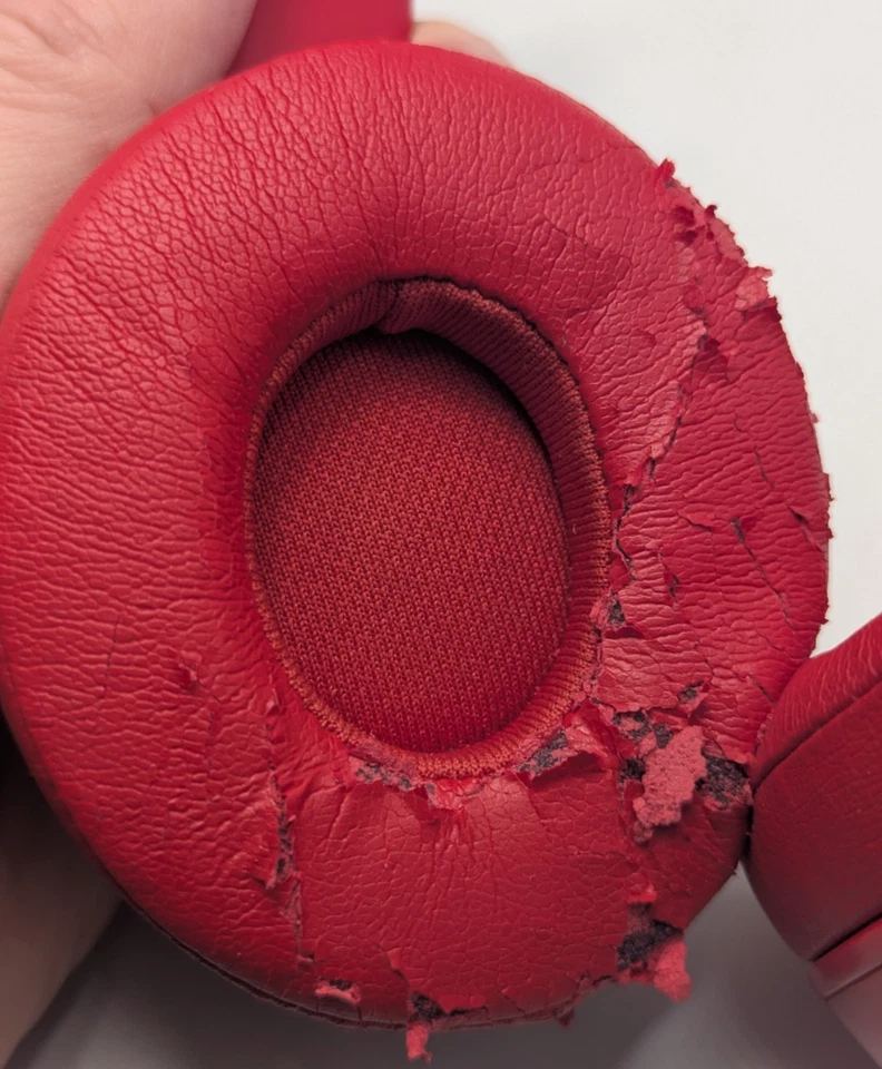 Lot Of 2 Beats by Dr Dre Solo HD Wire Headphones  Pink White Test Bad R. Speaker - Image 2 of 4