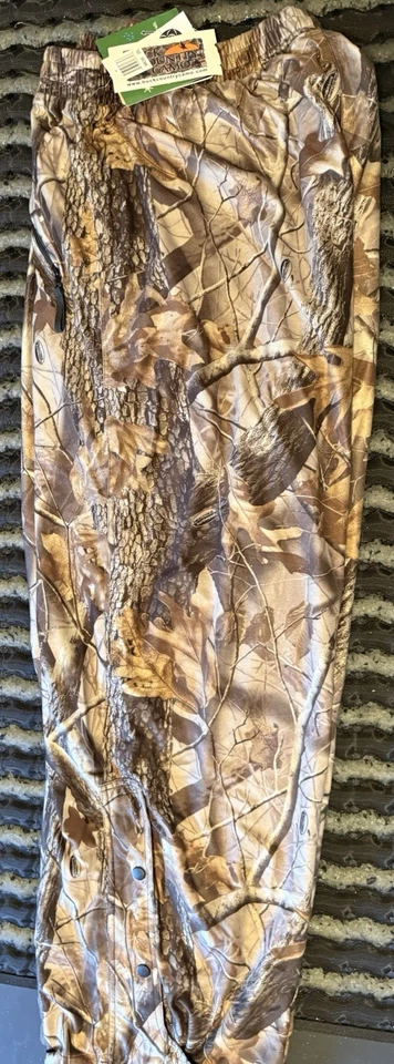 Outfitters Ridge Men's 2XL Camo Realtree Hardwoods Cargo Hunting Pants - Image 3 of 4