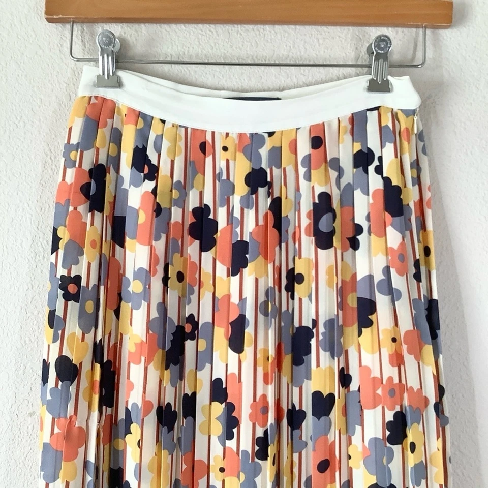 MODCLOTH Accordion Pleat Midi Skirt Mod Floral Preppy Retro Office Work Size S - Image 2 of 4