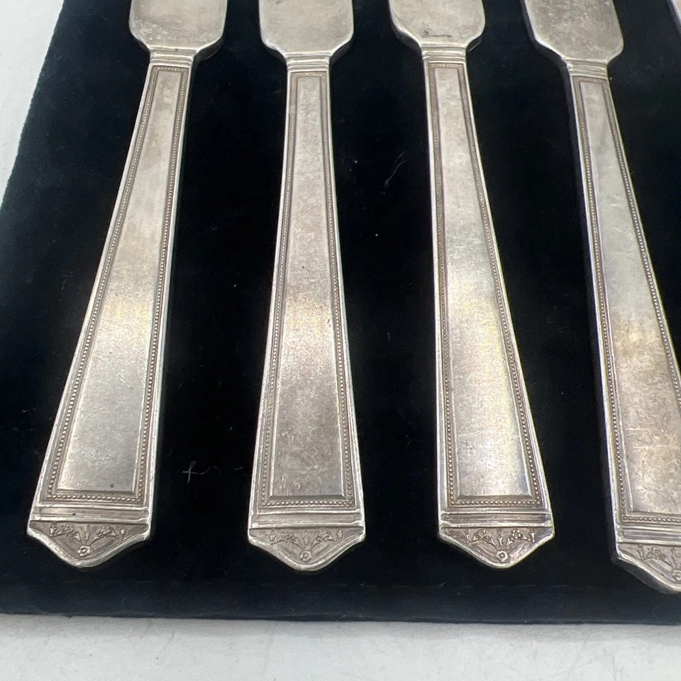 Lote de 5 Rogers Bros. 1847 Esparcidores de mantequilla de plato de plata ANIVERSARIO mango plano Foto 3 de 4