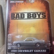 Greenlight Hollywood Bad Boys Series 21 1968 Chevrolet Camaro