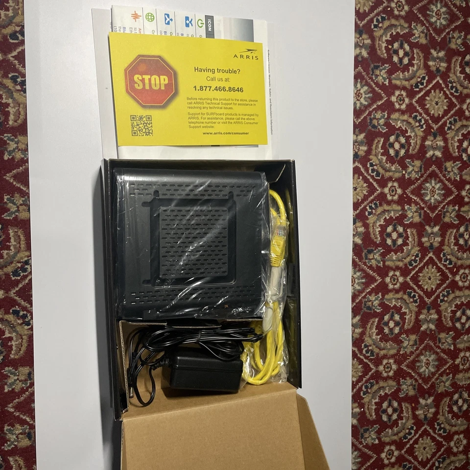 ARRIS Motorola SB6121 SURFboard DOCSIS 3.0 Cable Modem - Image 3 of 4