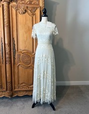 NWT Mac Duggal 35126 Rare Sample Gown Dress Mint Lace Cape Embellished  2 Pearls