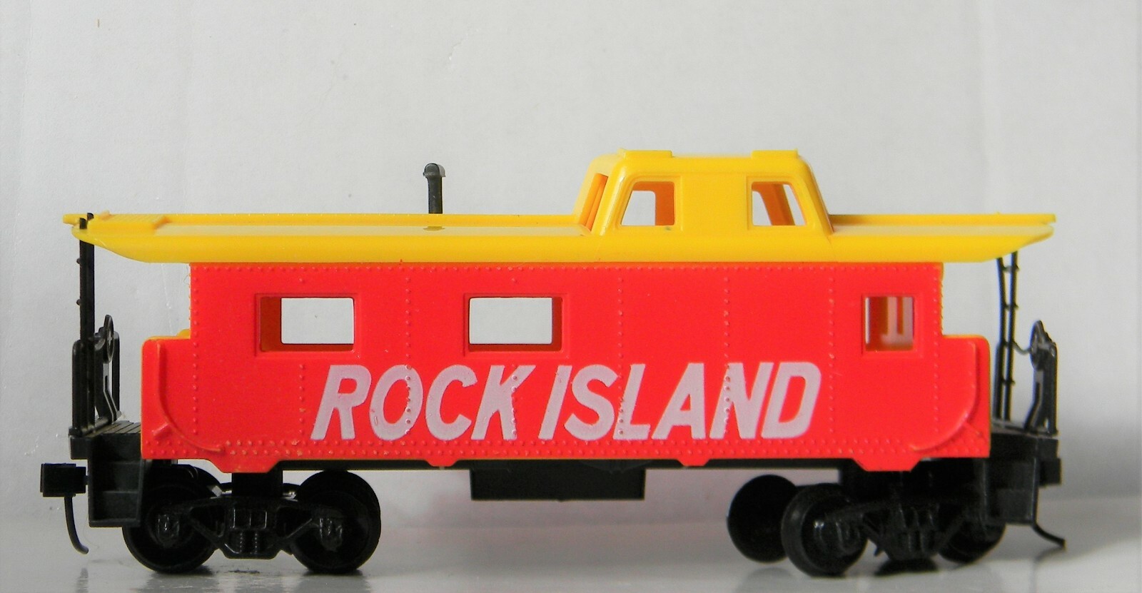 Tyco Caboose Rock island RR Red & Yellow Kadee Couplers HO eBay