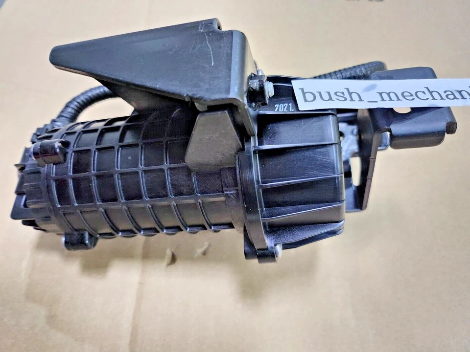 GENUINE OEM Hyundai Kia Vacuum Pump Assembly 59200D3000 Tucson - Imagem 3 de 4