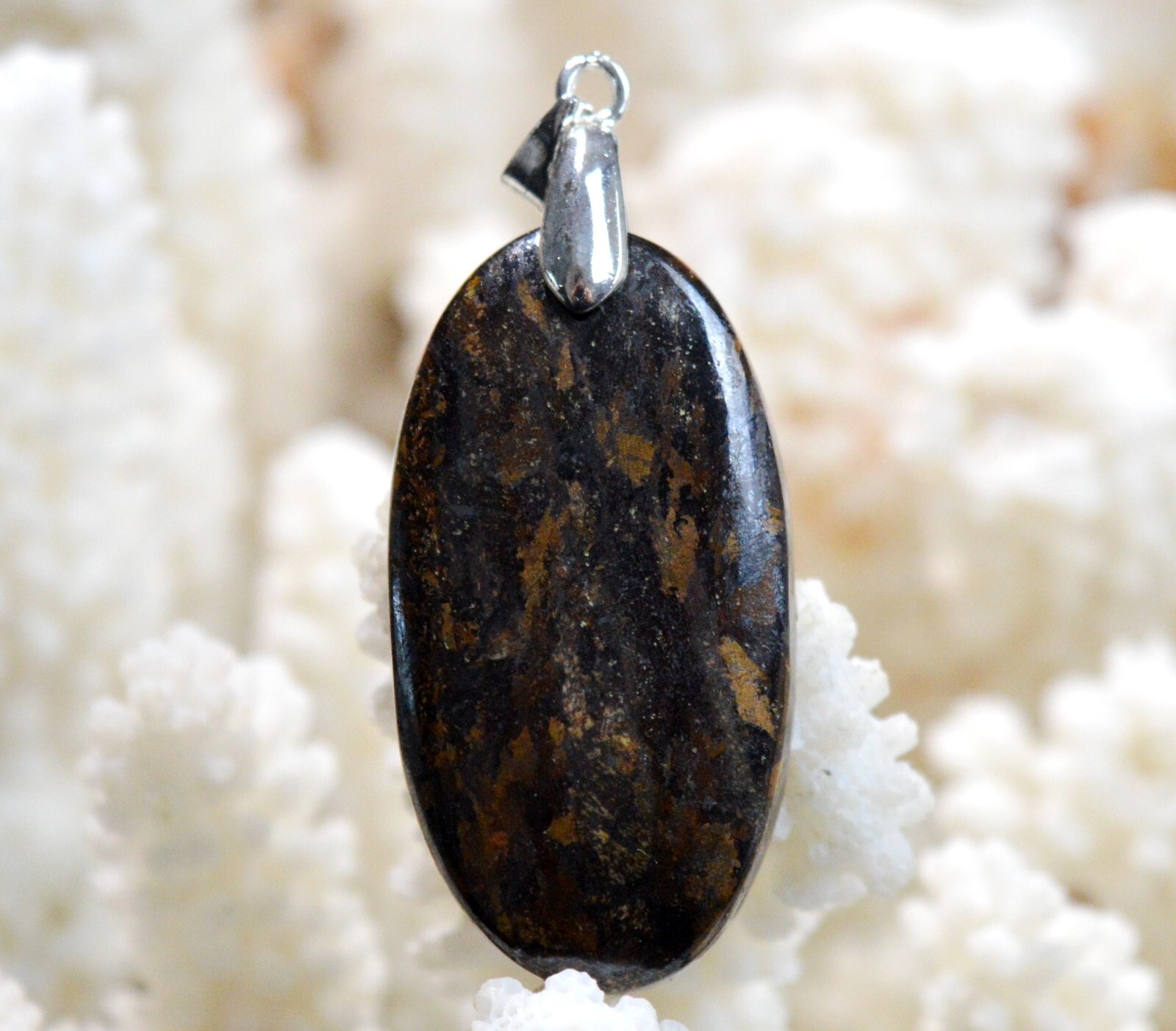 Pendentif cabochon en bronzite naturelle de 57 carats pour collier artisanaux