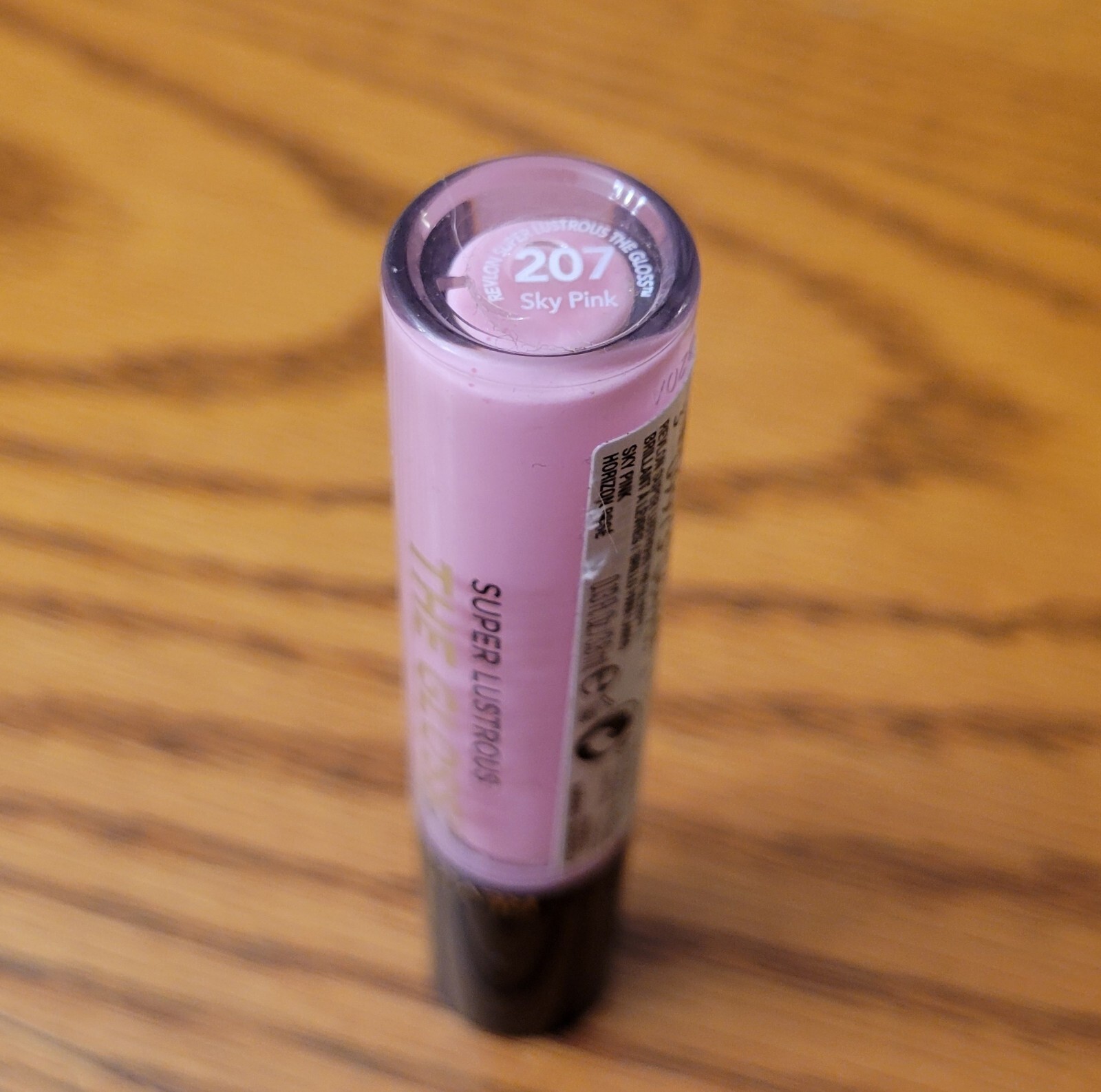 Revlon Super Lustrous The Gloss in 207 Sky Pink Fast Shipping-image