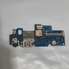 Dell Inspiron 5402 USB /Audio Port /SD Card Reader IO Circuit Board 3XKGT KX MA1