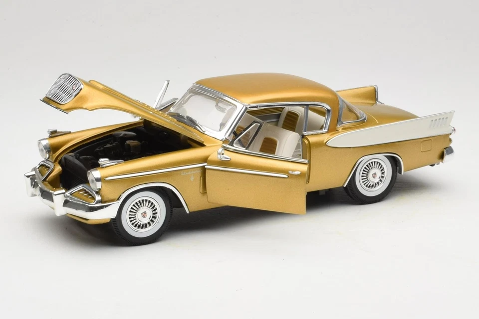 30384 Studebaker Golden Hawk Coupe Anson 1:18 - Immagine 2 di 4