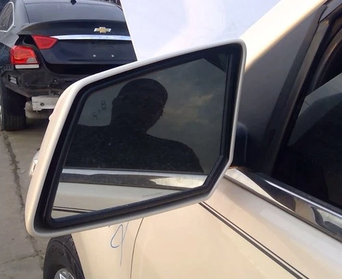 13 14 15 2016 17 GMC Acadia Driver Left LH Side View Mirror in 98U White 