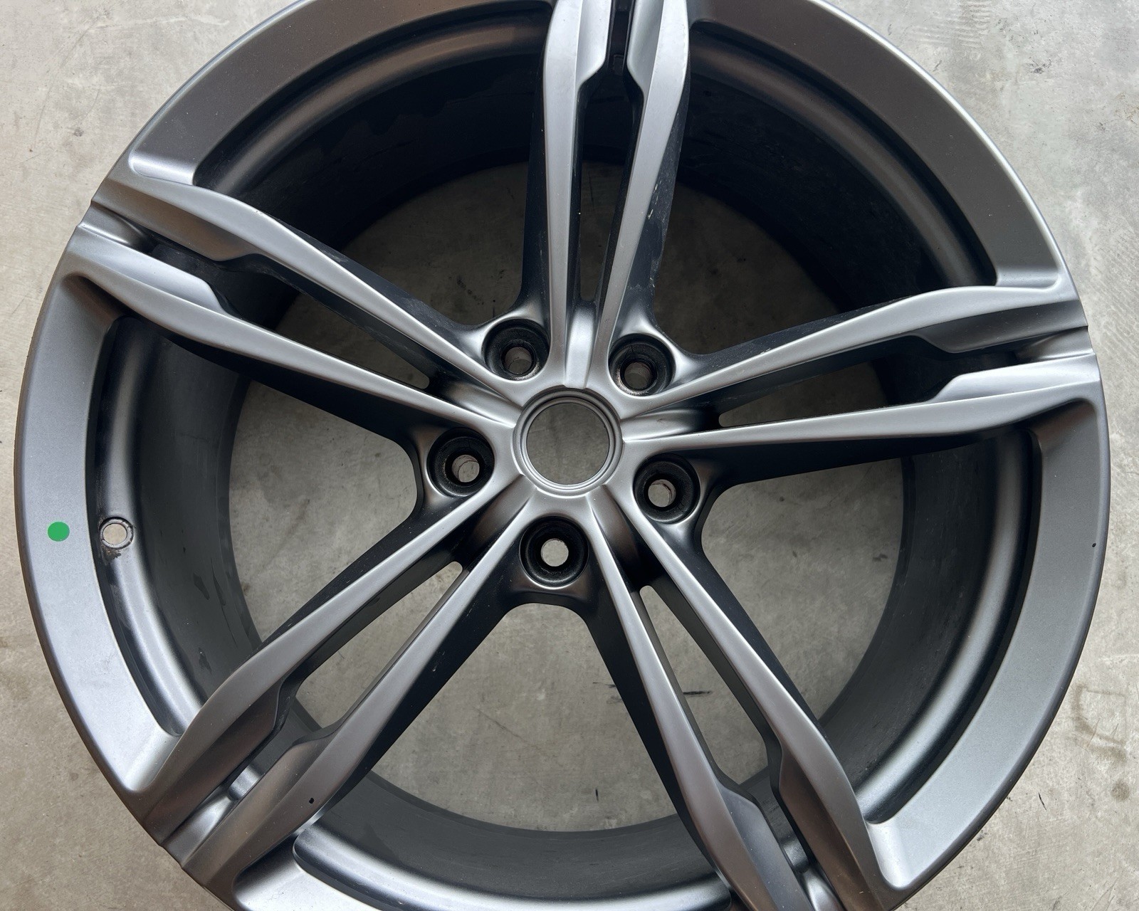 Ferrari GTC4Lusso Front Wheel P/N 328456
