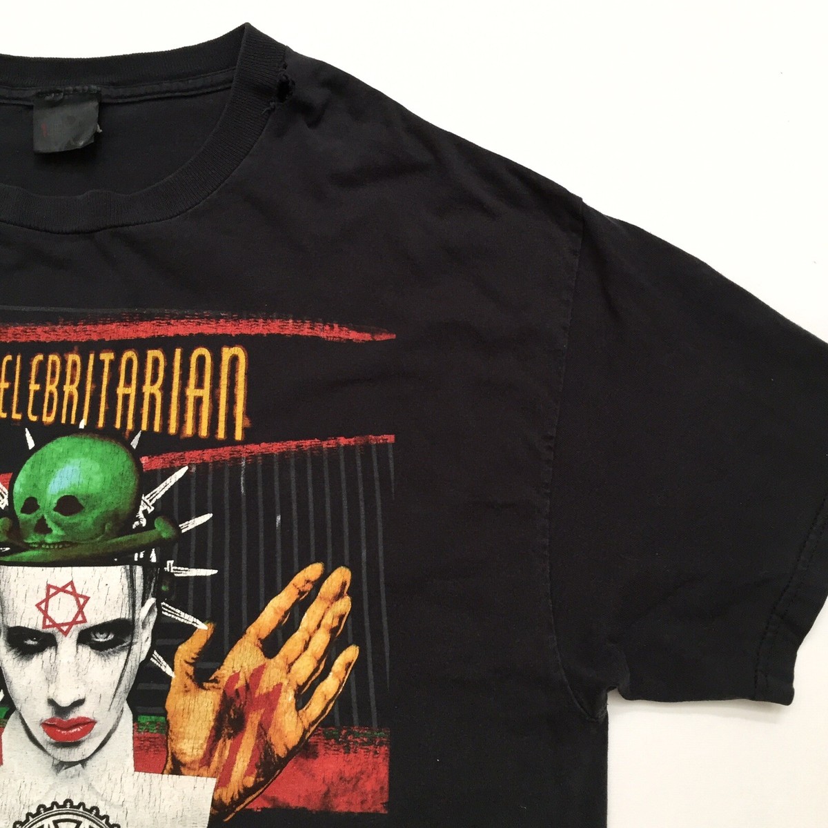MARILYN MANSON The CELEBRITARIAN Mens XL T-Shirt Giant Tag MARILYN MANSON The CELEBRITARIAN Mens XL T-Shirt Giant Tag