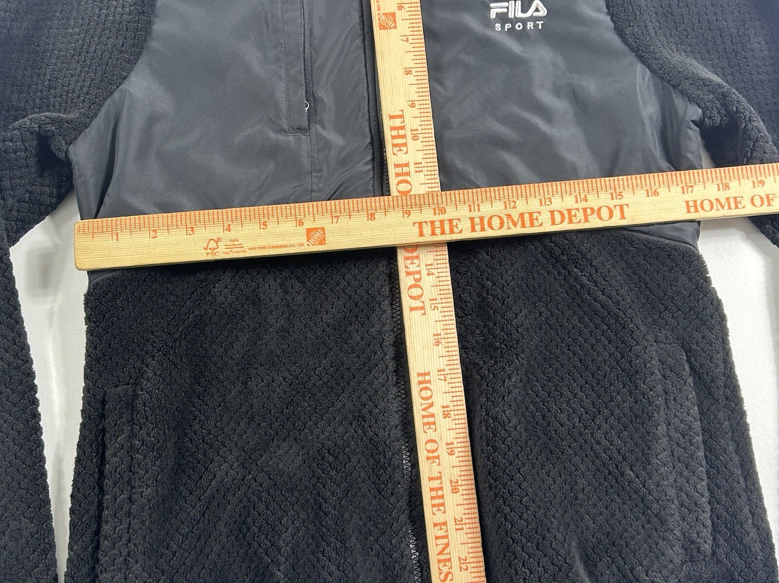 Giacca sportiva Fila donna taglia media pelliccia sintetica nera full zip scritta