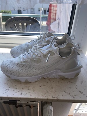 Nike reacts vision