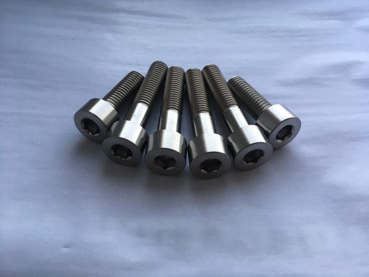 RRRacing Titanium Kawasaki Ninja ZX 10R Top Bottom Yoke Bolts ZX10