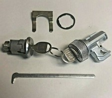 New 1970-1974 Cutlass 442 F85 Trunk Nos Glove Compartment Lock Set- Gm Keys