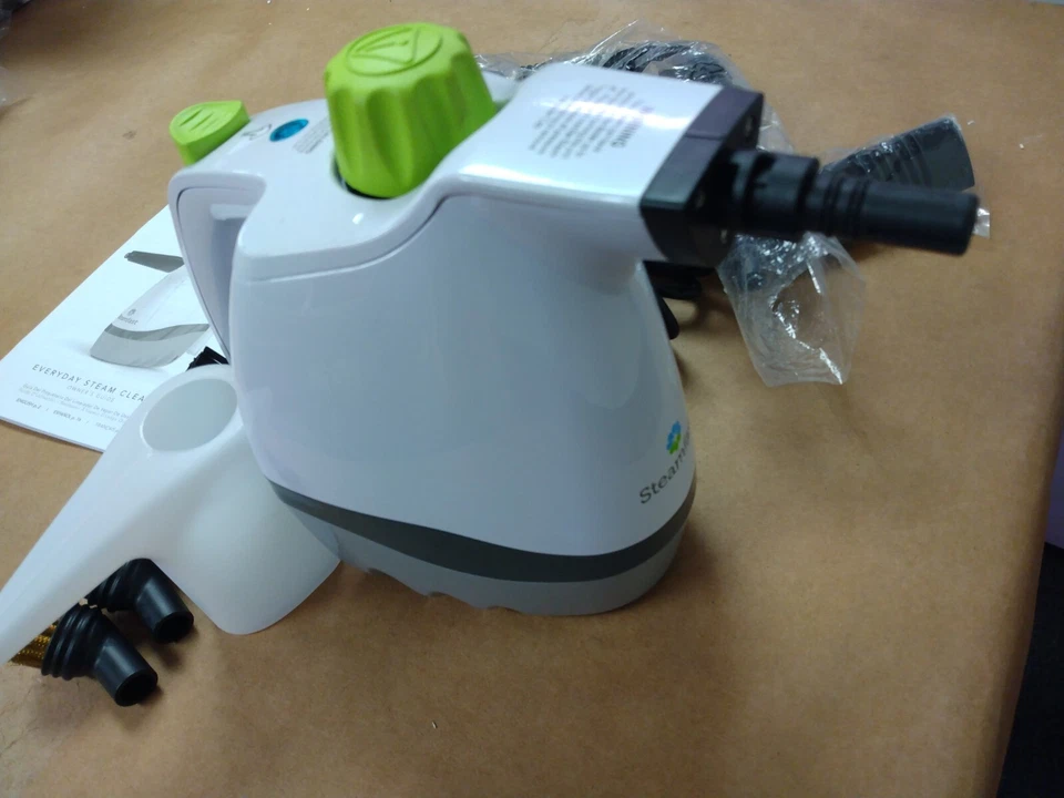 Steamfast SF-210 Handheld Portable Steam Cleaner, 8  Minutes of Continuous Steam - Image 3 of 4