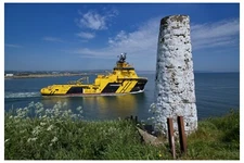 SCURDIE NESS WEST BEACON, MONTROSE, EAST COAST SCOTLAND, UK - 30" x 20" CANVAS