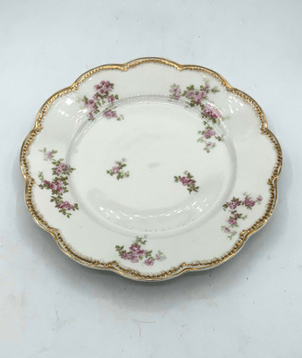 Haviland Limoges France Schleiger 67L Luncheon Plate 8 1/2'' Pink