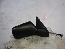 Retroviseur droit (ou coque) Volkswagen VENTO