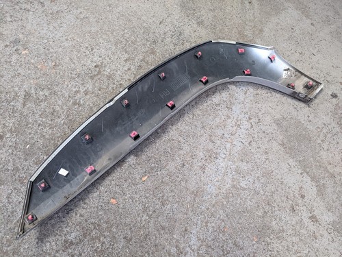 KIA SPORTAGE 2006 RIGHT FRONT WHEEL ARCH TRIM SILVER - Picture 3 of 3