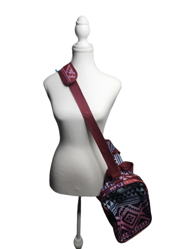 5 Cities Aztec Multi-Colored Carry On hand-held Duffle, Gym Bag - Image 2 of 4