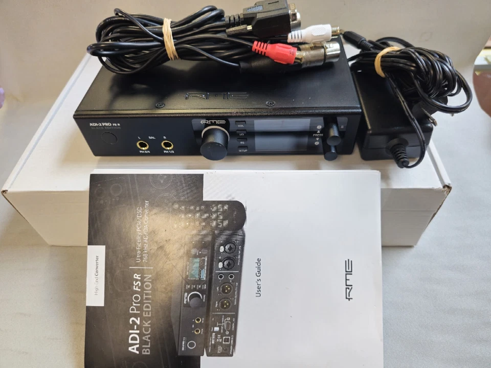 RME ADI-2 Pro FSR BLK edition Converter - Image 2 of 4