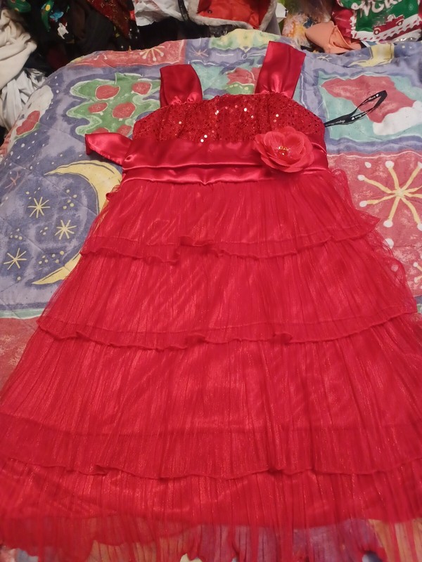 sequin hearts dress Girls Size 7 Beautiful Fancy Dress New