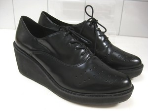 clarks platform brogues