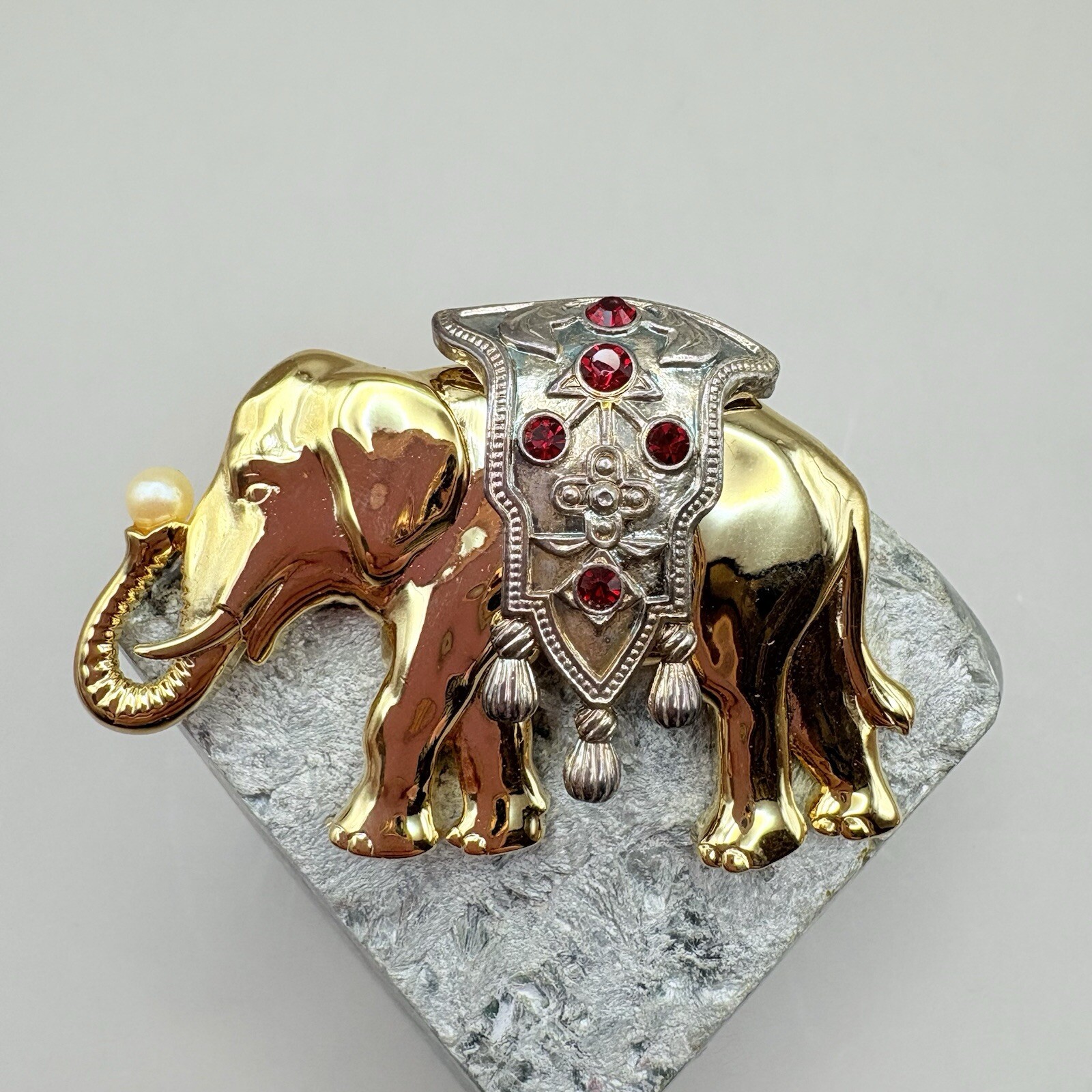 Vintage Edgar Berebi Elephant The Charm Of India 1868 Limited Edition  Brooch