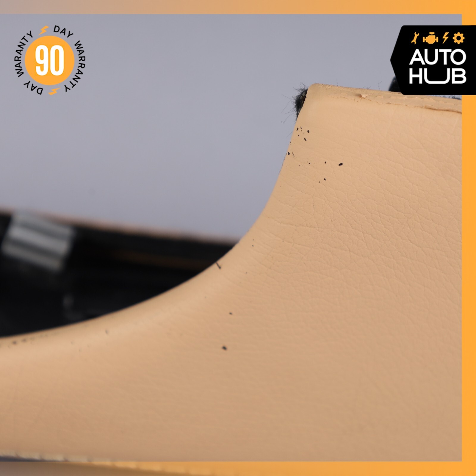 08-17 Maserati Granturismo M145 Front Right Interior Door Panel Armrest OEM