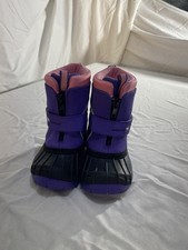 Girls Size 7 Arctic Shield Snow Boots Purple  Pink