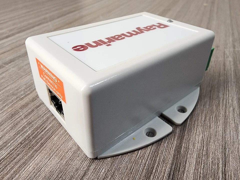 Raymarine / FLIR POE Injector R32141 - Image 3 of 4