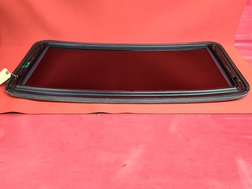 1997-2001 Lexus ES300 Moonroof Sunroof Glass Window Assembly 63201-33051 - Picture 7 of 12