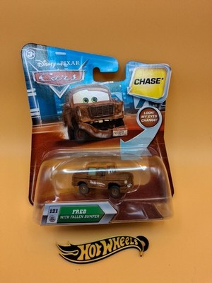 Disney Pixar Cars Fred with Fallen Bumper CHASE  28