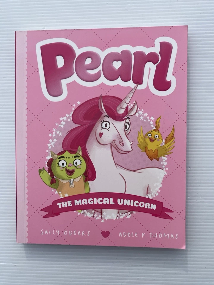 4 x Pearl Unicorn Books The Magical Unicorn Flying Unicorn Sally Odgers 2018 - Image 2 of 4