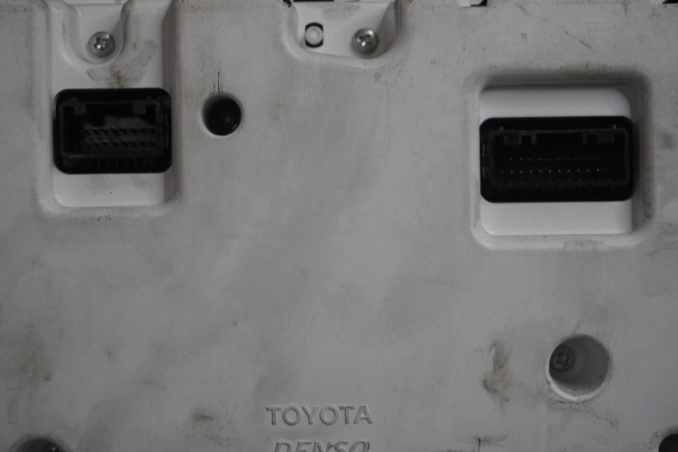 Lexus ES350 2010 velocímetro medidor grupo fabricante de equipos originales kilometraje sin circular 8380033J40 Foto 3 de 4