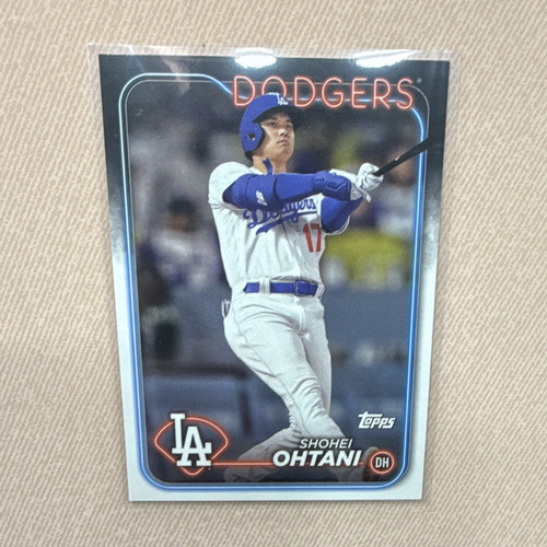 Topps 2024 Los Angeles Dodgers Team Set Baseball Shohei Ohtani LAD-3